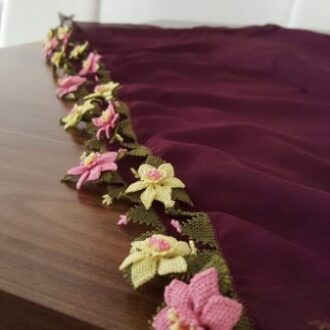 Alternative view of İğne Oyası Çiçekli Namaz Örtüsü Bordo