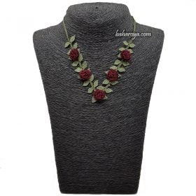Needle Lace Bud Rose Necklace Brown