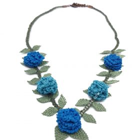 Needle Lace Bud Rose Necklace Turquoise