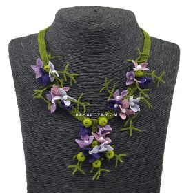Needle Lace Juniper Flower Necklace Purple