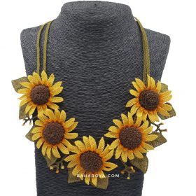 Needle Lace Sunflower Necklace XL