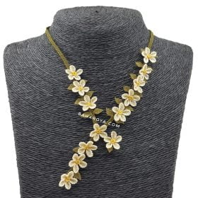 Needle Lace Flowers In A Row Necklace White