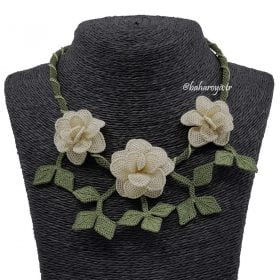 Needle Lace Rose Branch Necklace Cream