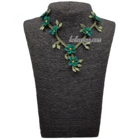 Needle Lace Ecrin Necklace Green