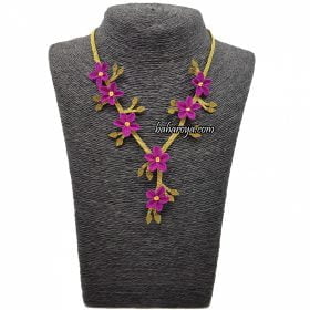 Needle Lace Ecrin Necklace Purple