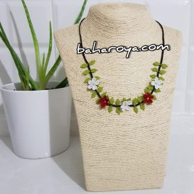 Handmade Turkish Crochet Needle Lace Star Necklace Red - White