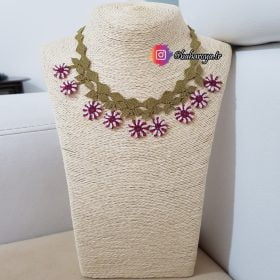 Handmade Turkish Crochet Needle Lace Hackberry Daisy Necklace Purple